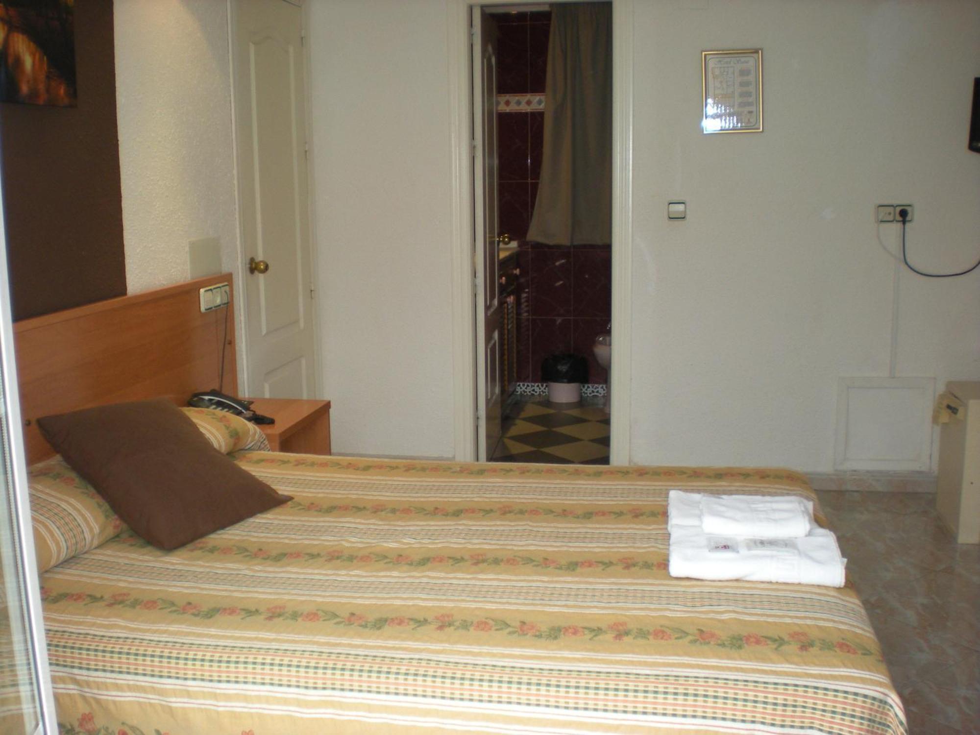 Hotel New Sanz Torremolinos Exterior photo